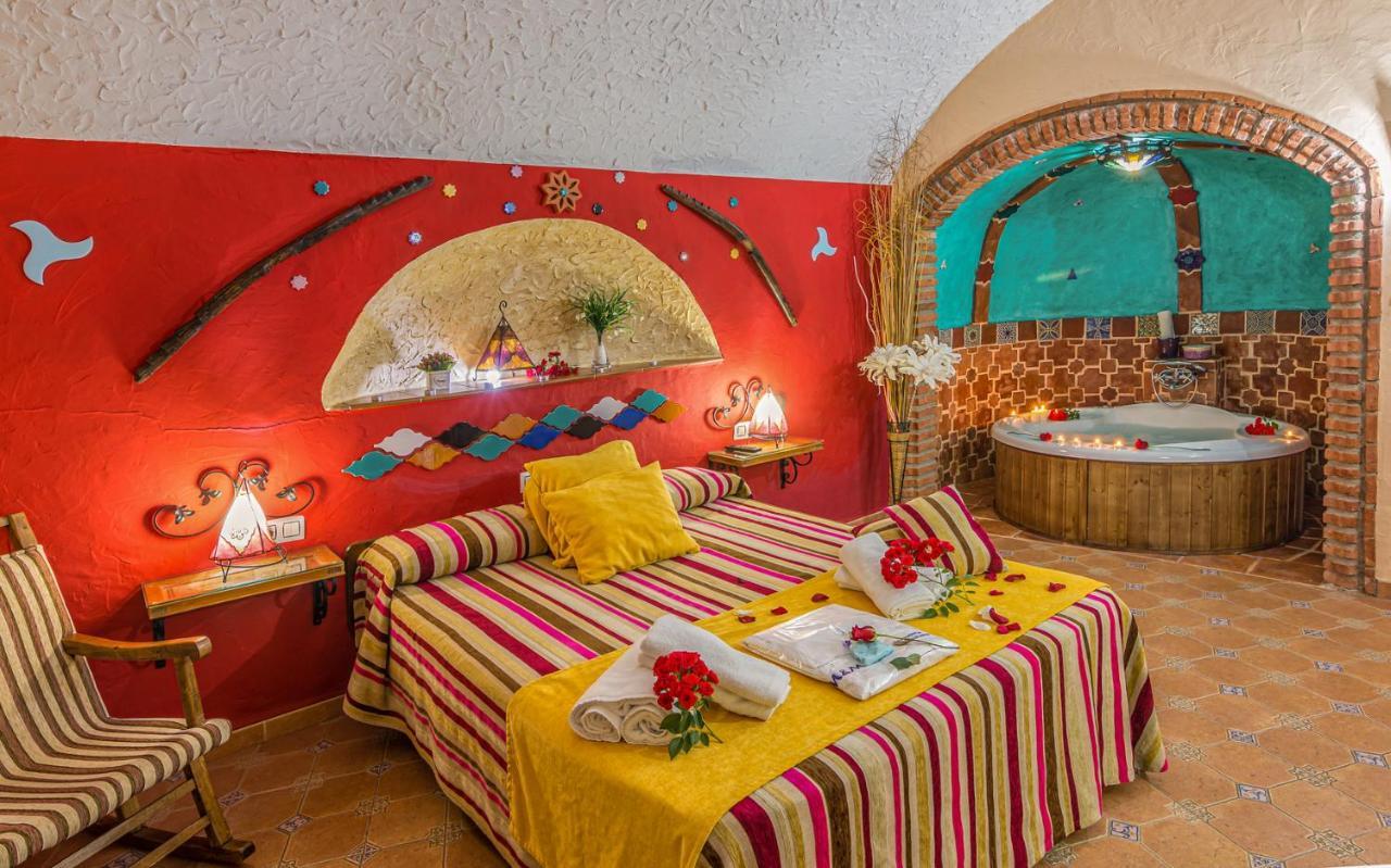 Cazorla Casas Cueva Guest House Hinojares Exterior photo